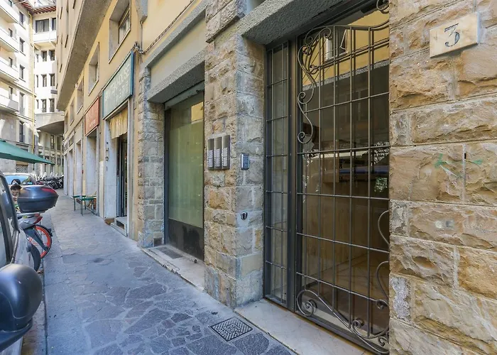The Red Loft In Ponte Vecchio N.2 Apartment *